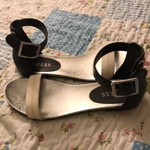 Guess black and white sandals with buckle